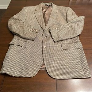 Jos. A. Bank Mens Two Button Suit Jacket Beige 100% Silk Textured Pockets 44R